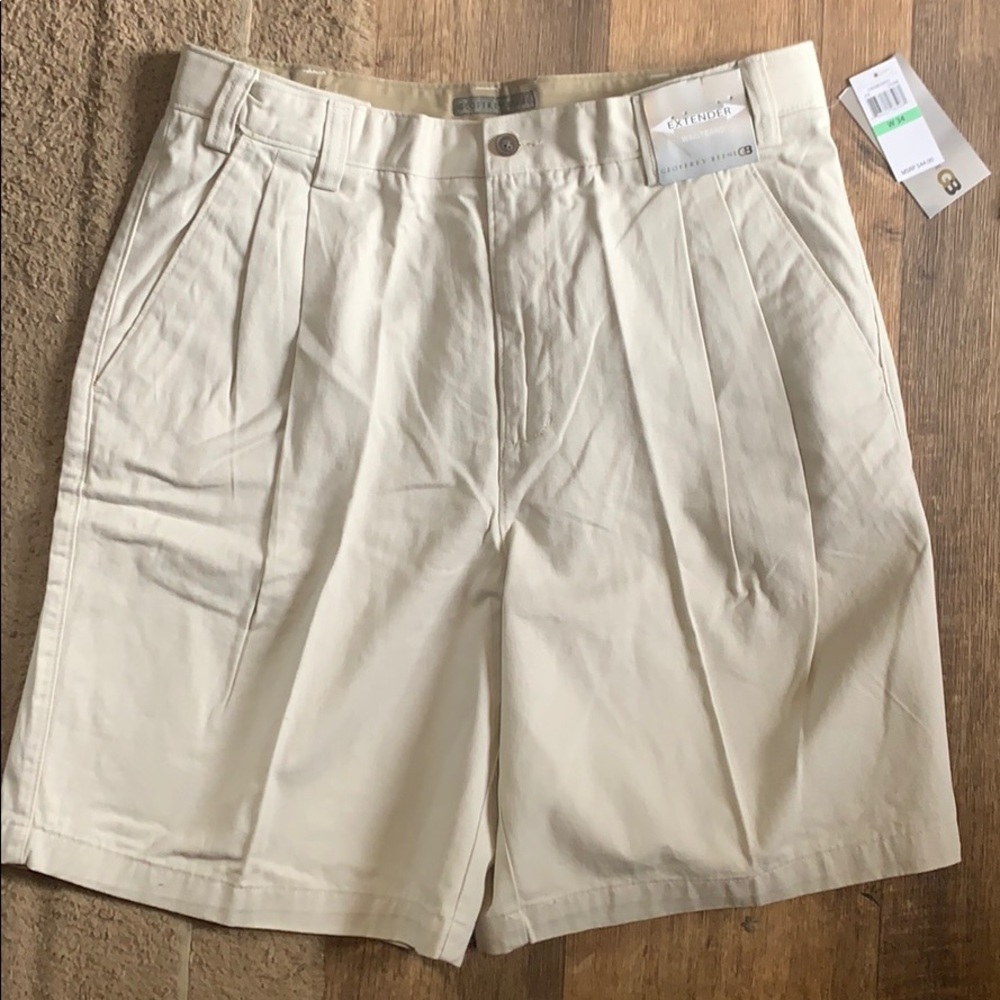 Geoffrey Beene Shorts. Size 34. NWT